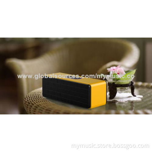 3W x 2 Output High-quality Bluetooth Speaker with Handsfree and Line-in FunctionsNew